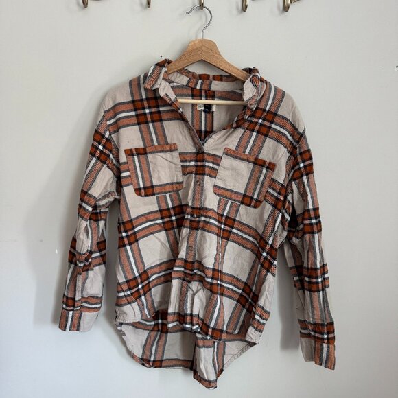 Universal Thread Beige and Orange Plaid Button-Up Shirt - Size Large - Picture 1 of 3